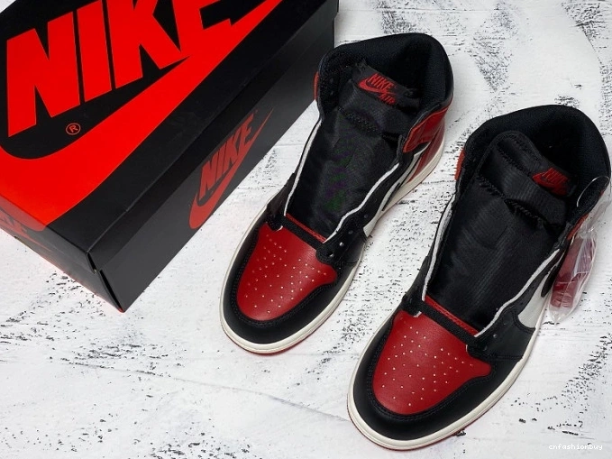 OG 1 Retro High Air Toe Jordan Bred 555088-610 0731